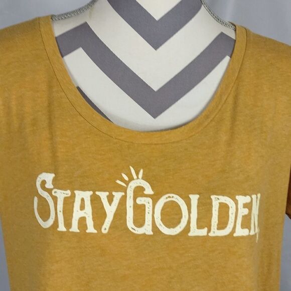 Grace Layne "Stay Golden" Tee - Picture 2 of 6
